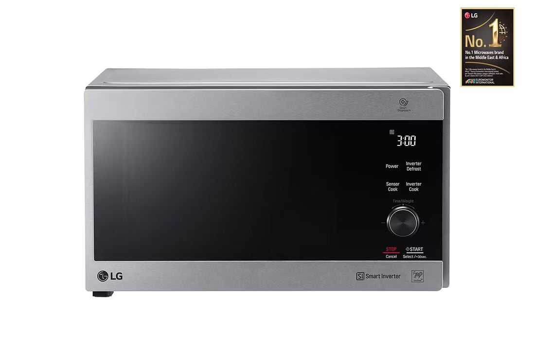 فرن ميكروويف مع شواية، بتقنية LG NeoChef، سعة 42 لتر، محرك ذكي Smart Inverter، وتقنية EasyClean™ لسهولة التنظيف.